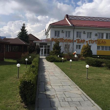 Готель "У Свата" Гришківці Бердичівський Р-Н Hryshkivtsi Exterior foto