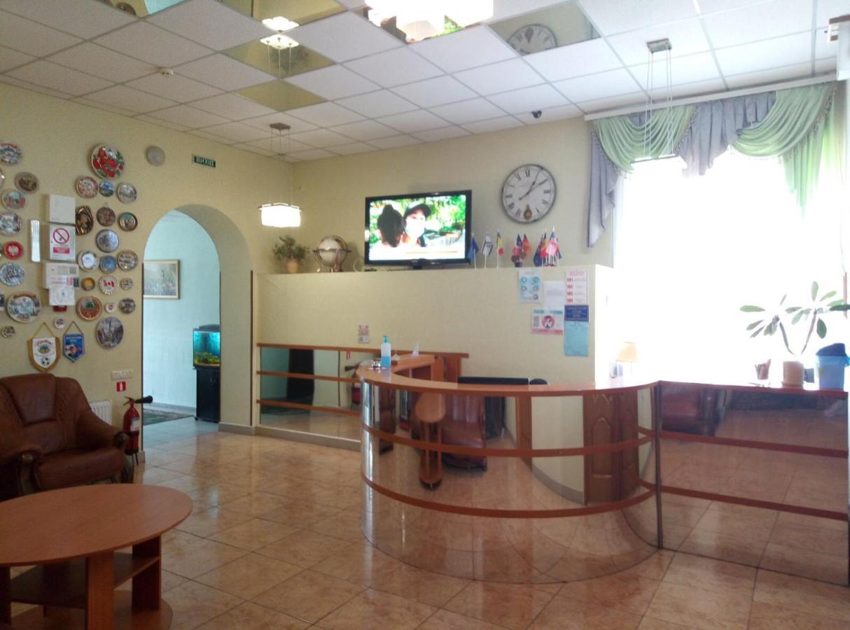 Готель "У Свата" Гришківці Бердичівський Р-Н Hryshkivtsi Exterior foto